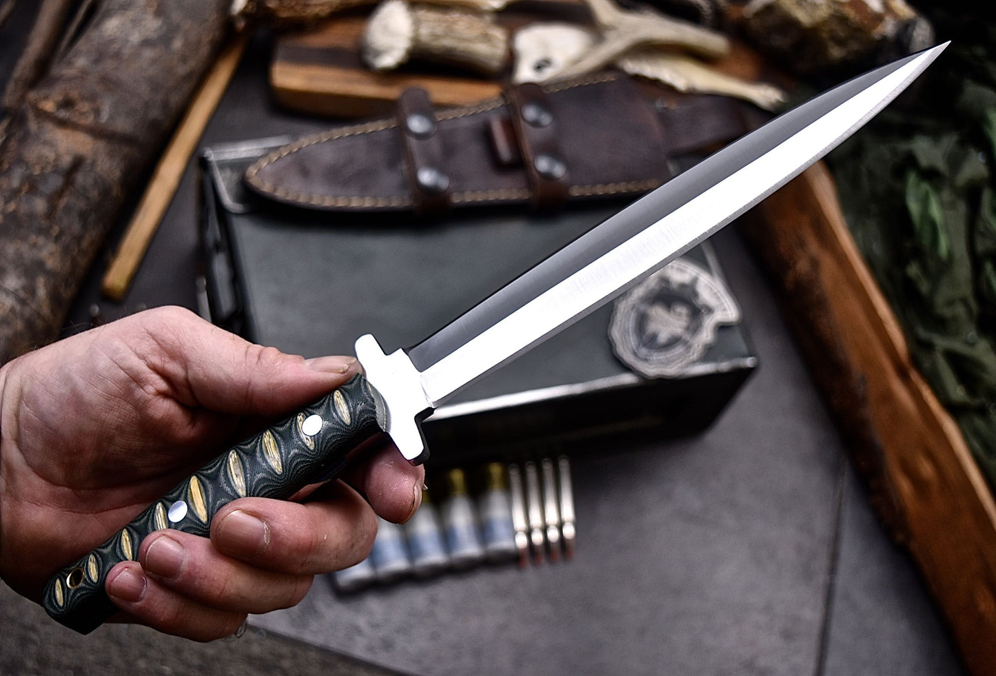 CFK IPAK Handmade D2 Custom WWII REPLICA SYKES DAGGER Hunting Shiv Sport Knife Set