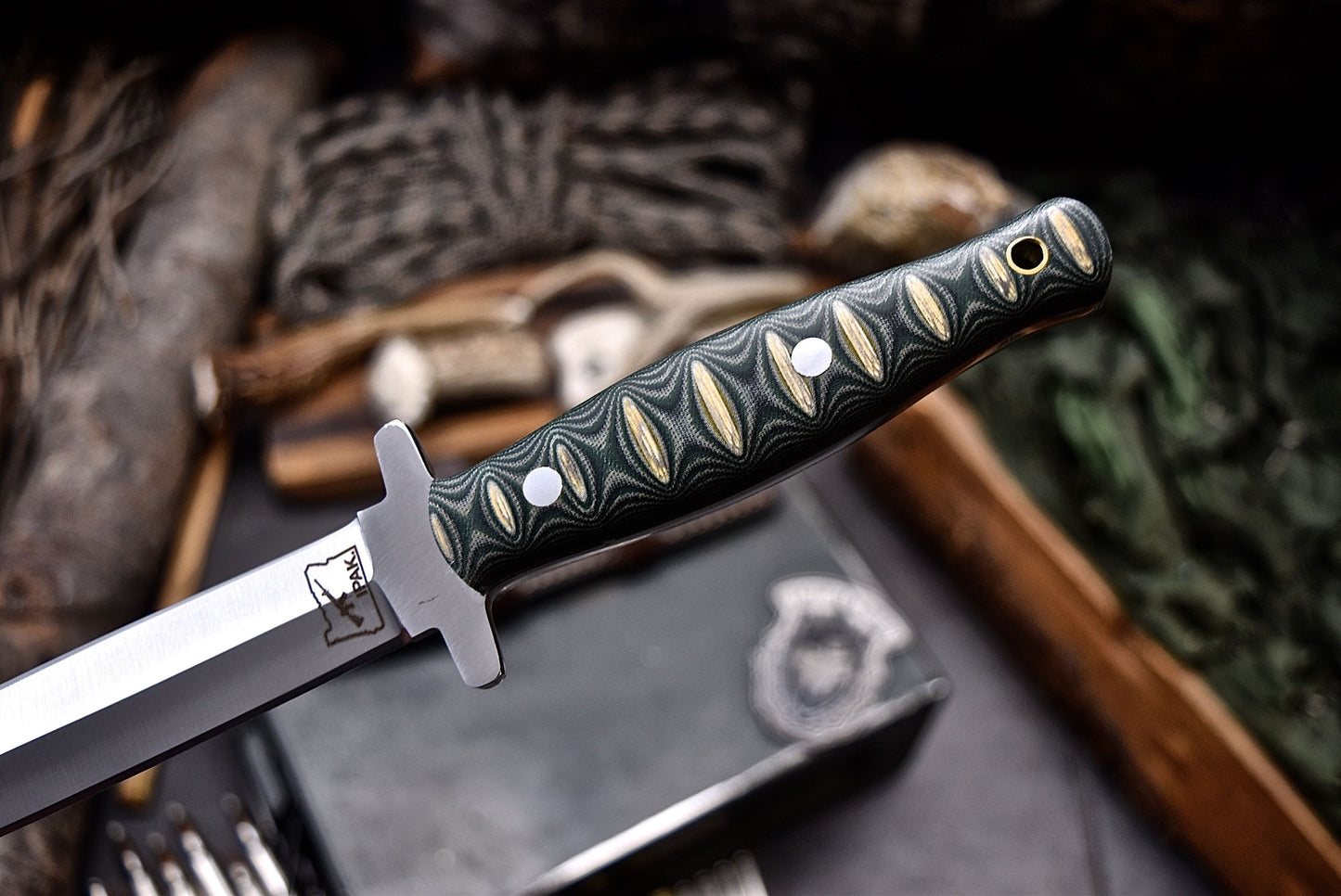 CFK IPAK Handmade D2 Custom WWII REPLICA SYKES DAGGER Hunting Shiv Sport Knife Set