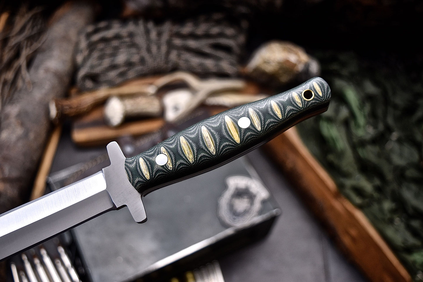CFK IPAK Handmade D2 Custom WWII REPLICA SYKES DAGGER Hunting Shiv Sport Knife Set