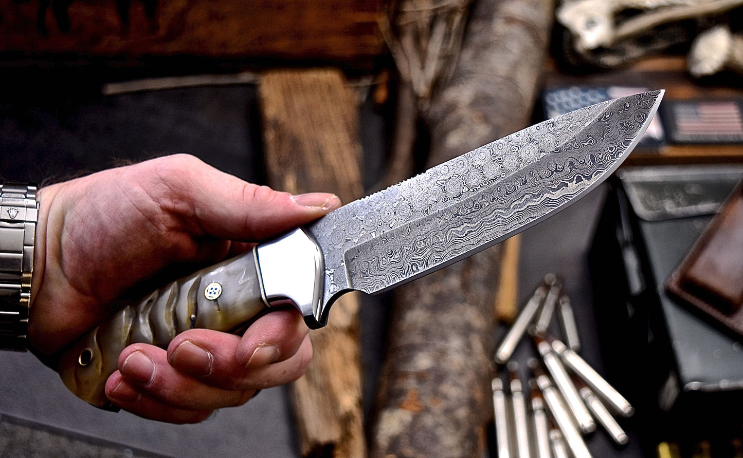 CFK Handmade Damascus Custom GENUINE SHEEP HORN Hunting Skinner Knife