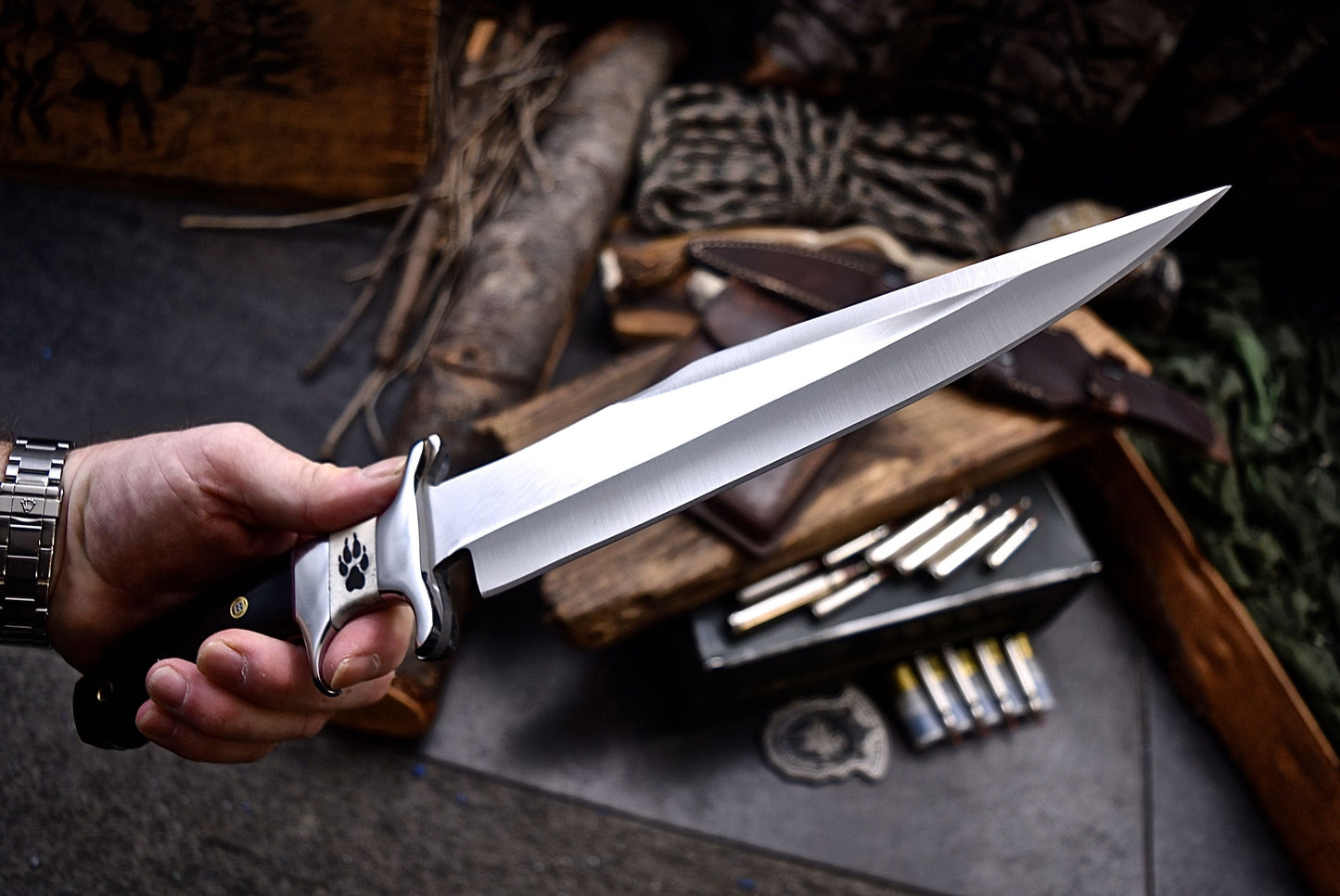 CFK Handmade D2 Custom WOLF PAW SCRIMSHAW BONE HORN Sub Hilt Hunting Knife Set